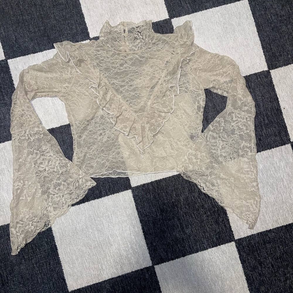 Lace mock neck long sleeve